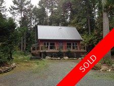 Thetis Island Almost New Home on 2.38 acres:  2 bedroom