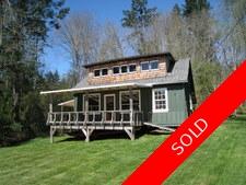 Thetis Island 1.36 Acres with ocean view and summer cottage for sale:   600 sq.ft. (Listed 2019-06-03)