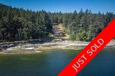 Thetis Island 2.53 Acres Waterfront 2bdr/2den Home for sale:  3 bedroom 1,650 sq.ft. (Listed 2022-07-28)