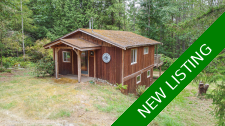 Thetis Island 2bdr Cabin on 1.09 Acres Thetis Island for sale:  2 bedroom 676 sq.ft. (Listed 2025-09-11)